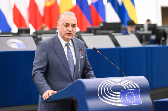 Снимка 27: EP Plenary session - Crackdown on democracy in Türkiye and the arrest of Ekrem İmamoğlu