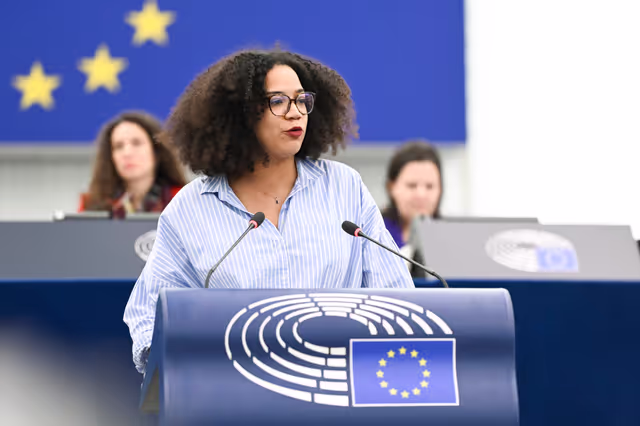 Снимка 16: EP Plenary session - Crackdown on democracy in Türkiye and the arrest of Ekrem İmamoğlu