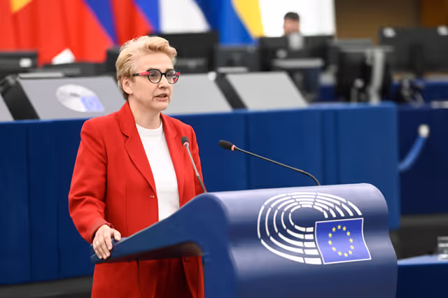 Снимка 13: EP Plenary session - Crackdown on democracy in Türkiye and the arrest of Ekrem İmamoğlu