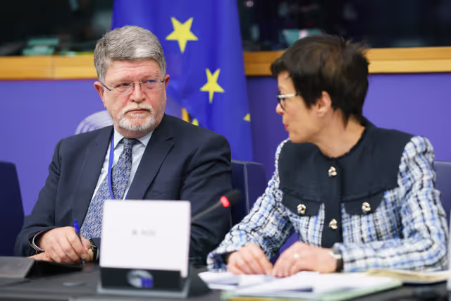 Fotó 8: AFET Working group on Western Balkans  - Exchange of views with Marta Kos, Commissioner for Enlargement on the state of play of the enlargement process with regard to Albania, Bosnia and Herzegovina, Kosovo, Montenegro, North Macedonia, and Serbia