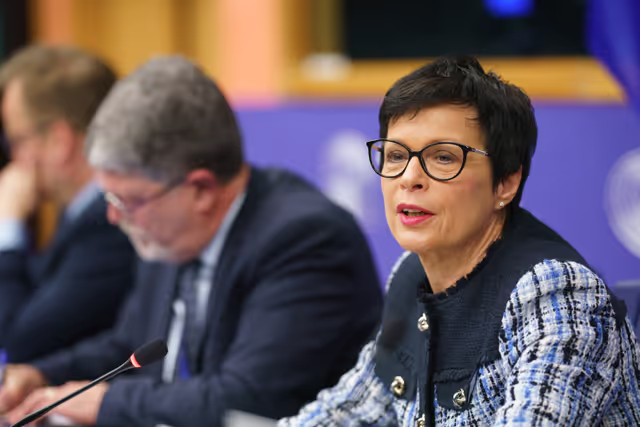 Fotó 7: AFET Working group on Western Balkans  - Exchange of views with Marta Kos, Commissioner for Enlargement on the state of play of the enlargement process with regard to Albania, Bosnia and Herzegovina, Kosovo, Montenegro, North Macedonia, and Serbia