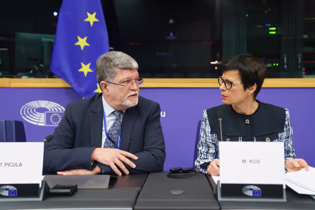 Fotó 18: AFET Working group on Western Balkans  - Exchange of views with Marta Kos, Commissioner for Enlargement on the state of play of the enlargement process with regard to Albania, Bosnia and Herzegovina, Kosovo, Montenegro, North Macedonia, and Serbia