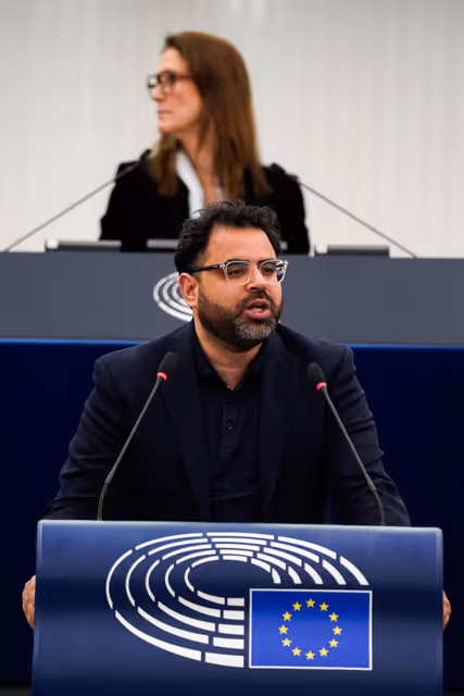 Fotografie 38: EP Plenary session - European steel and metals action plan