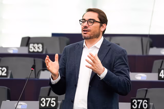 Fotografie 34: EP Plenary session - European steel and metals action plan