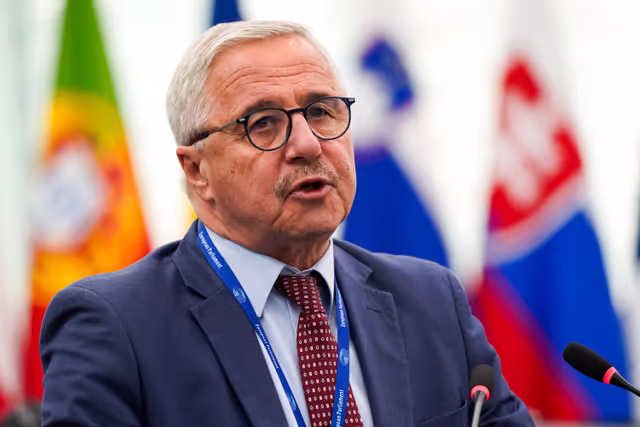 Fotografie 30: EP Plenary session - European steel and metals action plan