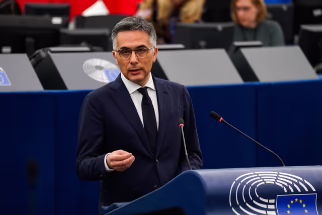 Fotografie 13: EP Plenary session - European steel and metals action plan