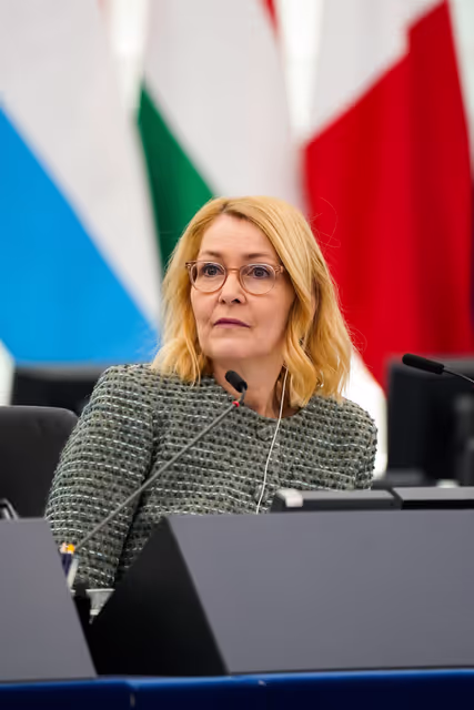 Fotografie 7: EP Plenary session - European steel and metals action plan