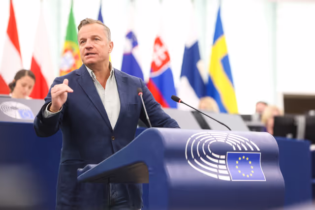 Снимка 14: EP Plenary session - Energy-intensive industries