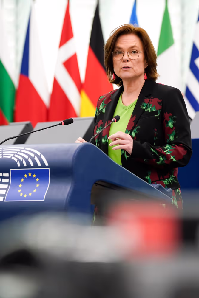 EP Plenary session - Social Europe: making life affordable, protecting jobs, wages and health for all