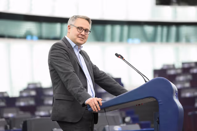 Fotografie 46: EP Plenary session - The importance of trans-European transport infrastructure in times of stalling economic growth and major threats to Europe’s security