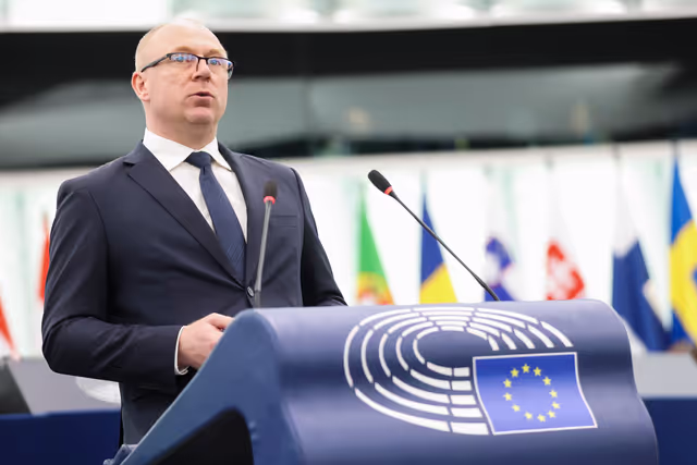 Fotografie 29: EP Plenary session - The importance of trans-European transport infrastructure in times of stalling economic growth and major threats to Europe’s security