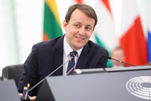 Fotografie 26: EP Plenary session - The importance of trans-European transport infrastructure in times of stalling economic growth and major threats to Europe’s security