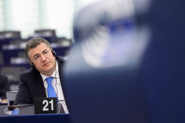 Fotografie 13: EP Plenary session - The importance of trans-European transport infrastructure in times of stalling economic growth and major threats to Europe’s security
