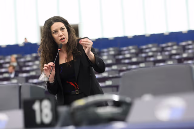 Fotografie 5: EP Plenary session - The importance of trans-European transport infrastructure in times of stalling economic growth and major threats to Europe’s security