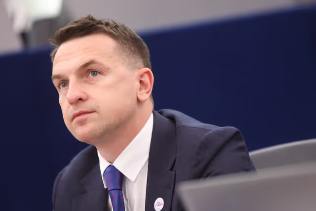 Photo 3: EP Plenary session - European oceans pact