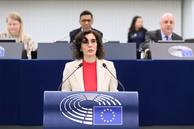 Photo 28: EP Plenary session - Delivering on the EU Roma Strategy and the fight against discrimination in the EU