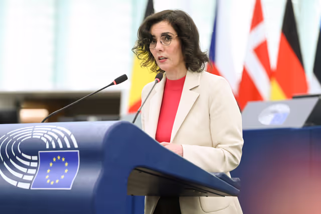 Photo 24: EP Plenary session - Delivering on the EU Roma Strategy and the fight against discrimination in the EU