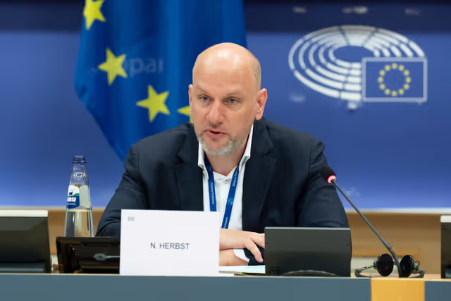 Foto 26: CONT ECON - ECA Special Report 9/2025: Systems for ensuring compliance of RRF spending with public procurement and state aid rules