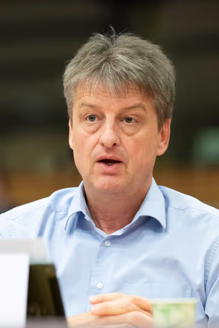 Foto 16: CONT ECON - ECA Special Report 9/2025: Systems for ensuring compliance of RRF spending with public procurement and state aid rules