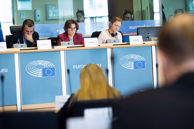 Fotografie 19: ENVI - Exchange of views with Jessika Roswall, Commissioner responsible for Environment, Water Resilience and a Competitive Circular Economy, as part of the structured dialogue