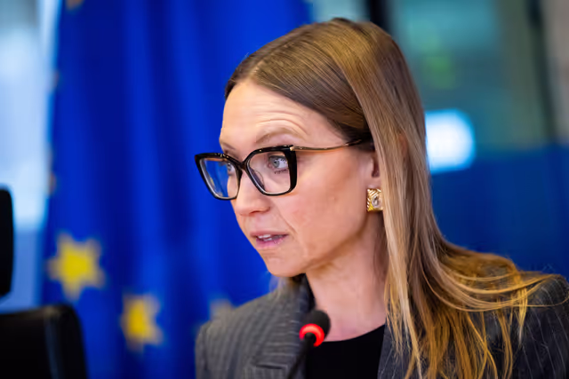 Foto 20: ECON ENVI - Exchange of views with Maria Luís Albuquerque, Commissioner for Financial Services and the Savings and Investments Union, on the draft Commission Delegated Regulation