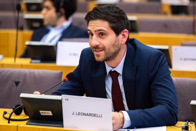 Φωτογραφία 17: TRAN - Exchange of views with Ms Oana Gherghinescu, the selected candidate to the role of the Executive Director of the European Union Agency for Railways (ERA)