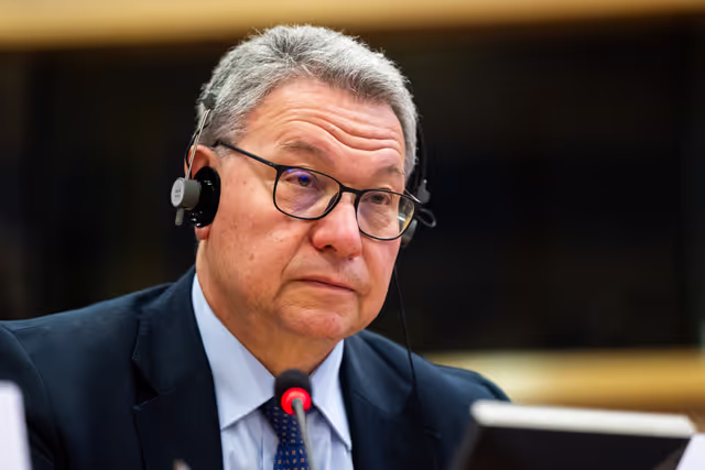 Φωτογραφία 12: TRAN - Exchange of views with Ms Oana Gherghinescu, the selected candidate to the role of the Executive Director of the European Union Agency for Railways (ERA)