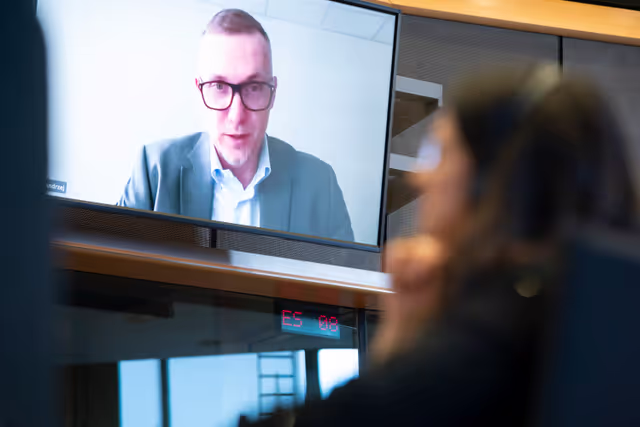 Valokuva 3: FEMM SANT - Chemical submission