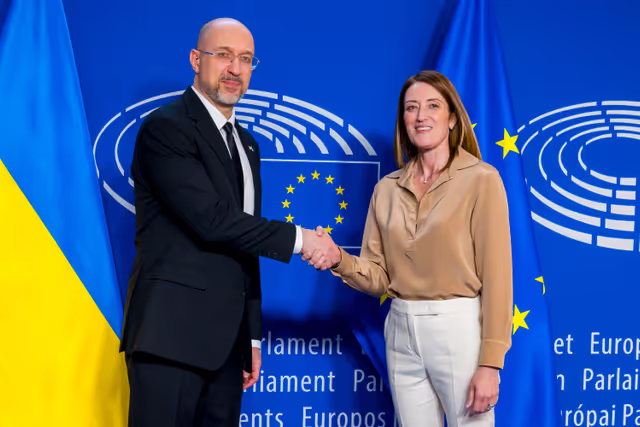 Nuotrauka 12: Roberta METSOLA, EP President, meets with Denys SHMYHAL, Ukrainian Prime Minister
