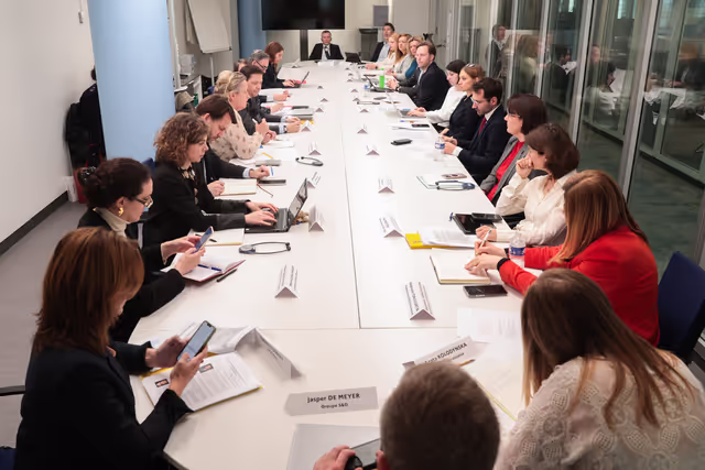 Fotografija 46: ECON delegation mission in Paris, France