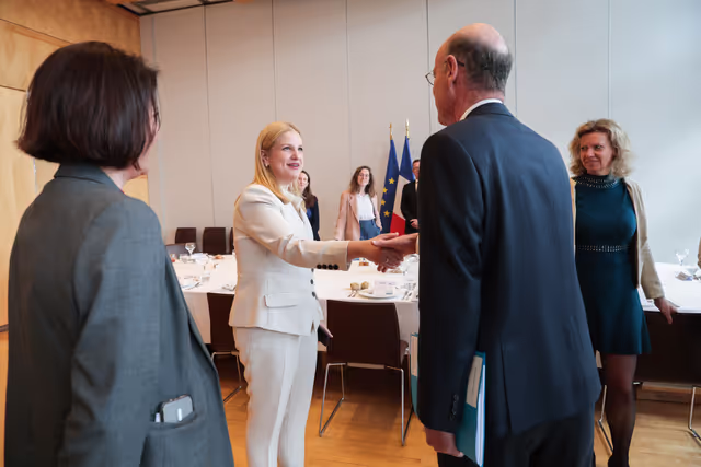 Fotografija 39: ECON delegation mission in Paris, France