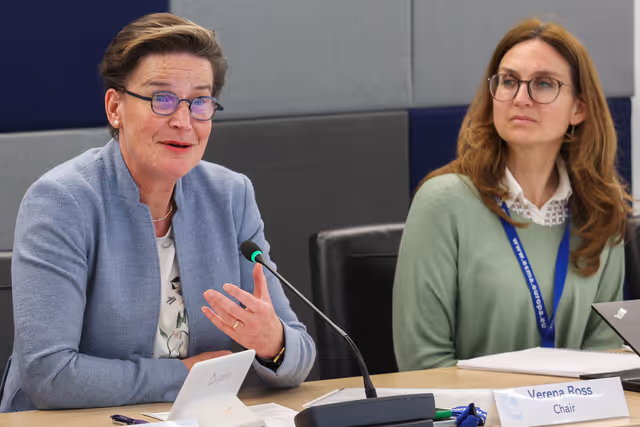 Fotografija 30: ECON delegation mission in Paris, France