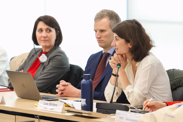 Fotografija 24: ECON delegation mission in Paris, France