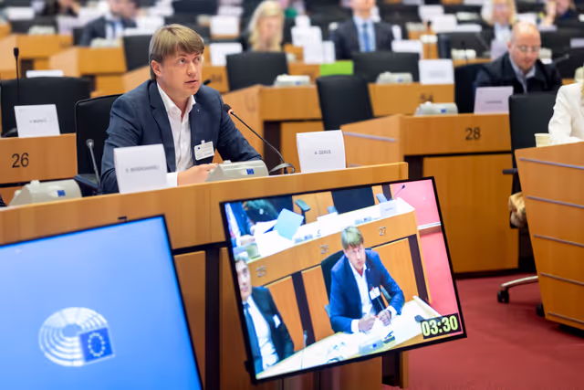 Photo 7: ITRE Committee meeting - Energy Community Parliamentary Plenum