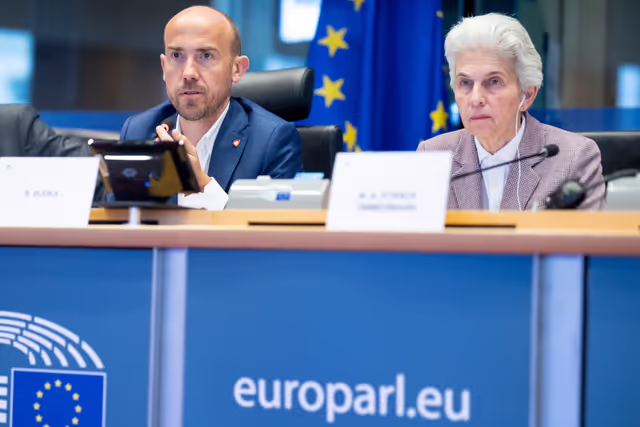 Fotogrāfija 12: ITRE committee: Vote on European Defence Indusry Programme (EDIP) and on Gas storage-securing gas supplies ahead of winter