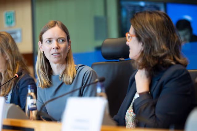 Photo 22 : IMCO Committee