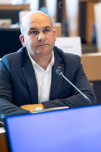 Photo 4 : IMCO Committee