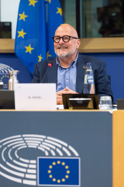 Снимка 28: Future-Fit legislation: Mainstreaming Intergenerational Fairness