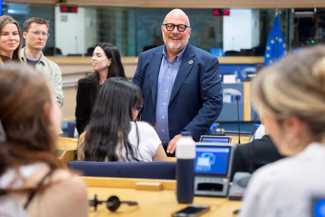 Снимка 34: Future-Fit legislation: Mainstreaming Intergenerational Fairness