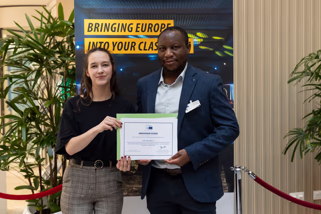 Foto 17: LUX Audience Award 2025 - Youth Seminar with European Parliament Ambassador School teachers and students