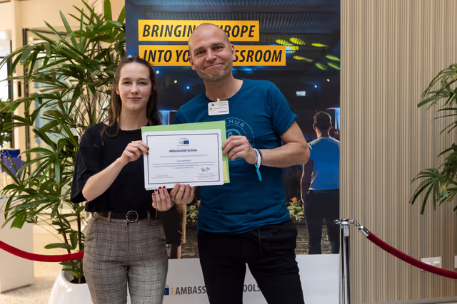 Foto 7: LUX Audience Award 2025 - Youth Seminar with European Parliament Ambassador School teachers and students