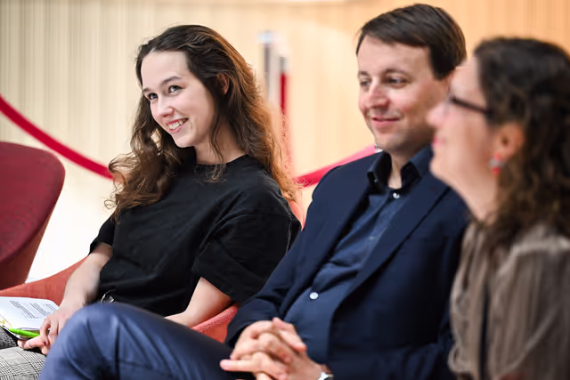 Foto 46: LUX Audience Award 2025 - Youth Seminar with European Parliament Ambassador School teachers and students