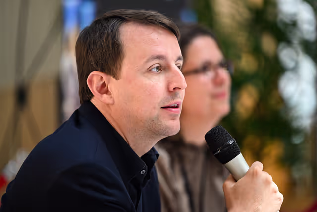 Foto 39: LUX Audience Award 2025 - Youth Seminar with European Parliament Ambassador School teachers and students