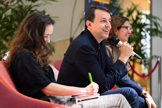 Foto 36: LUX Audience Award 2025 - Youth Seminar with European Parliament Ambassador School teachers and students