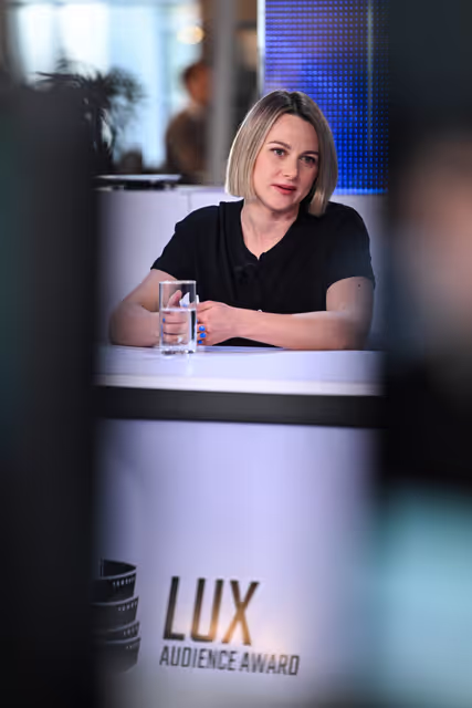 Fotogrāfija 10: LUX Audience Award 2025 - Exchanges among film representatives by Euronews