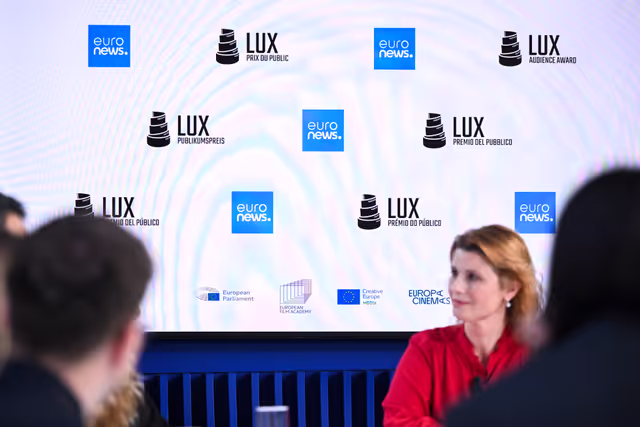 Fotogrāfija 1: LUX Audience Award 2025 - Exchanges among film representatives by Euronews
