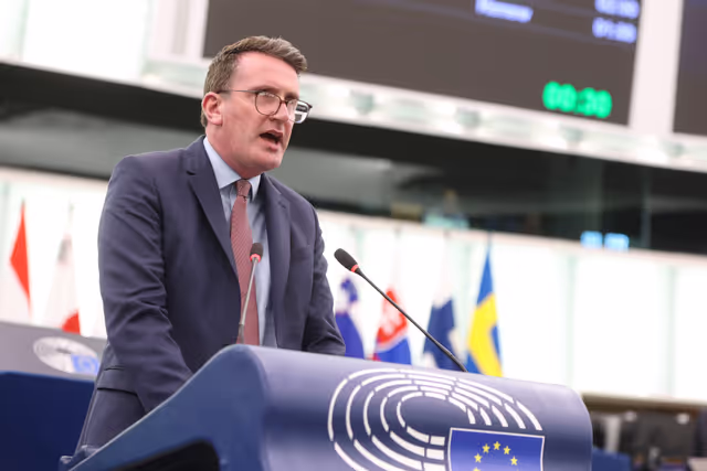 Fotagrafa 32: EP Plenary session - Preparation of EU-UK summit