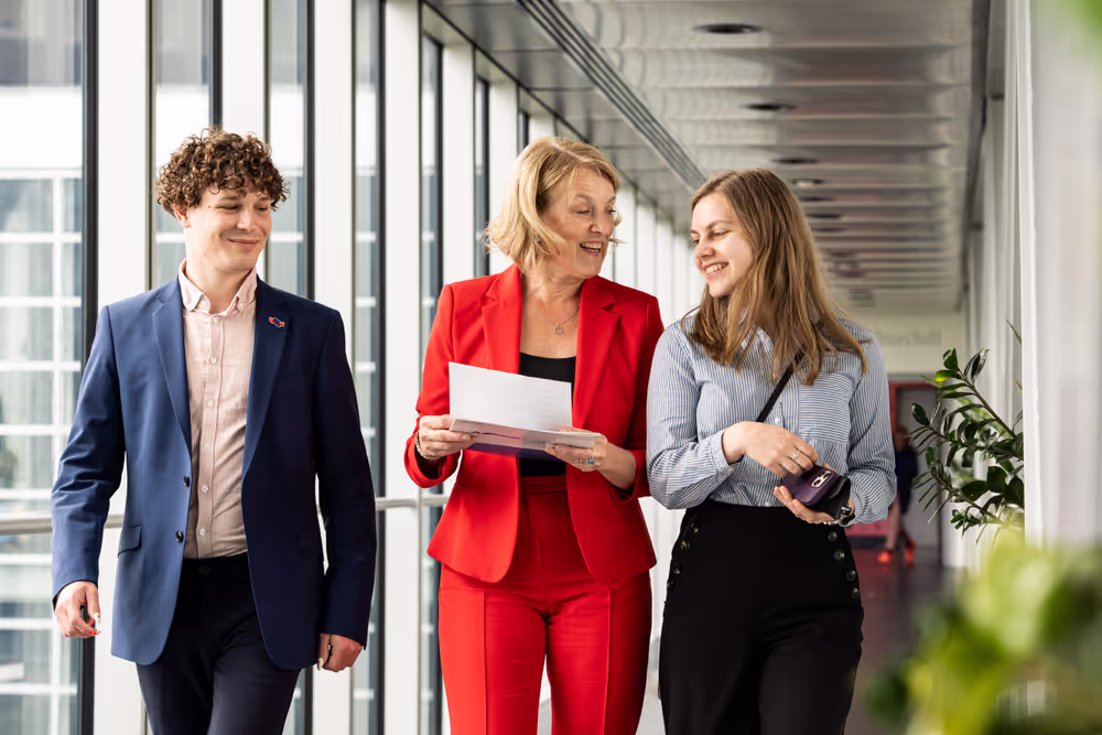 Evelyn REGNER in the EP in Strasbourg