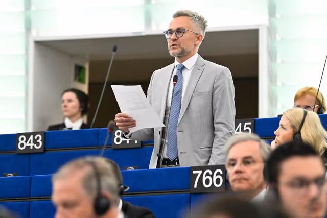 Foto 19: EP Plenary session - Voting session