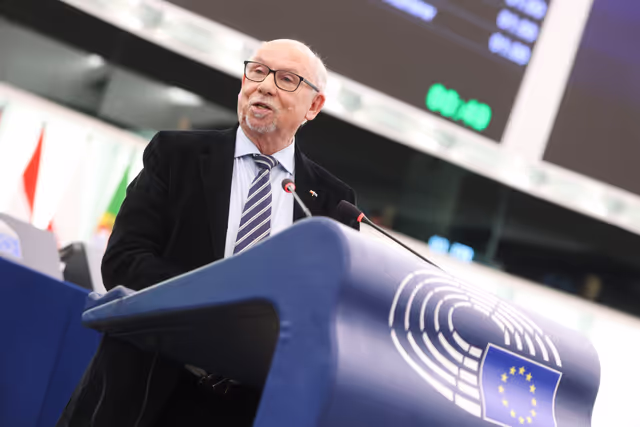 Fotografie 45: EP Plenary session - A revamped long-term budget for the Union in a changing world